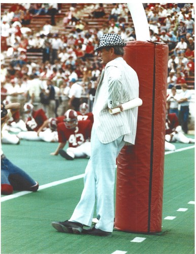 Alabama football iconic bear - alabama,